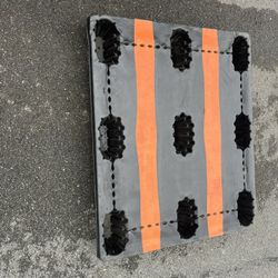 Plastic Pallet 48x40