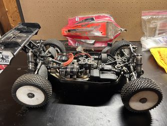 Losi 8XE Buggy