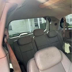 2011 Chrysler Town & Country