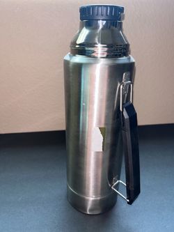Stainless Steel Insulated Thermos with Handle