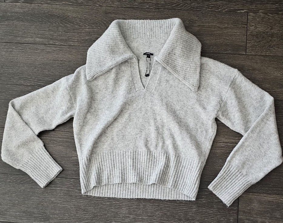 Woman's Sweater