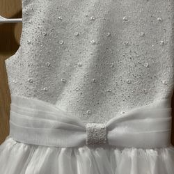 New Girls Size 6 White Dress