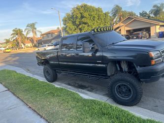 2005 Chevrolet Silverado 2500 HD Crew Cab