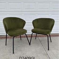 Upholstered Modern Dining Chairs with Upholstered and Wingback, Green Velvet Dining Chair, Comfy Dinner Party Chairs for Kitchen, Dining Room, Living 