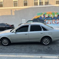 2000 Toyota Avalon