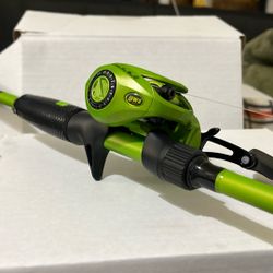 Kicken Their bass Fishing Combo 