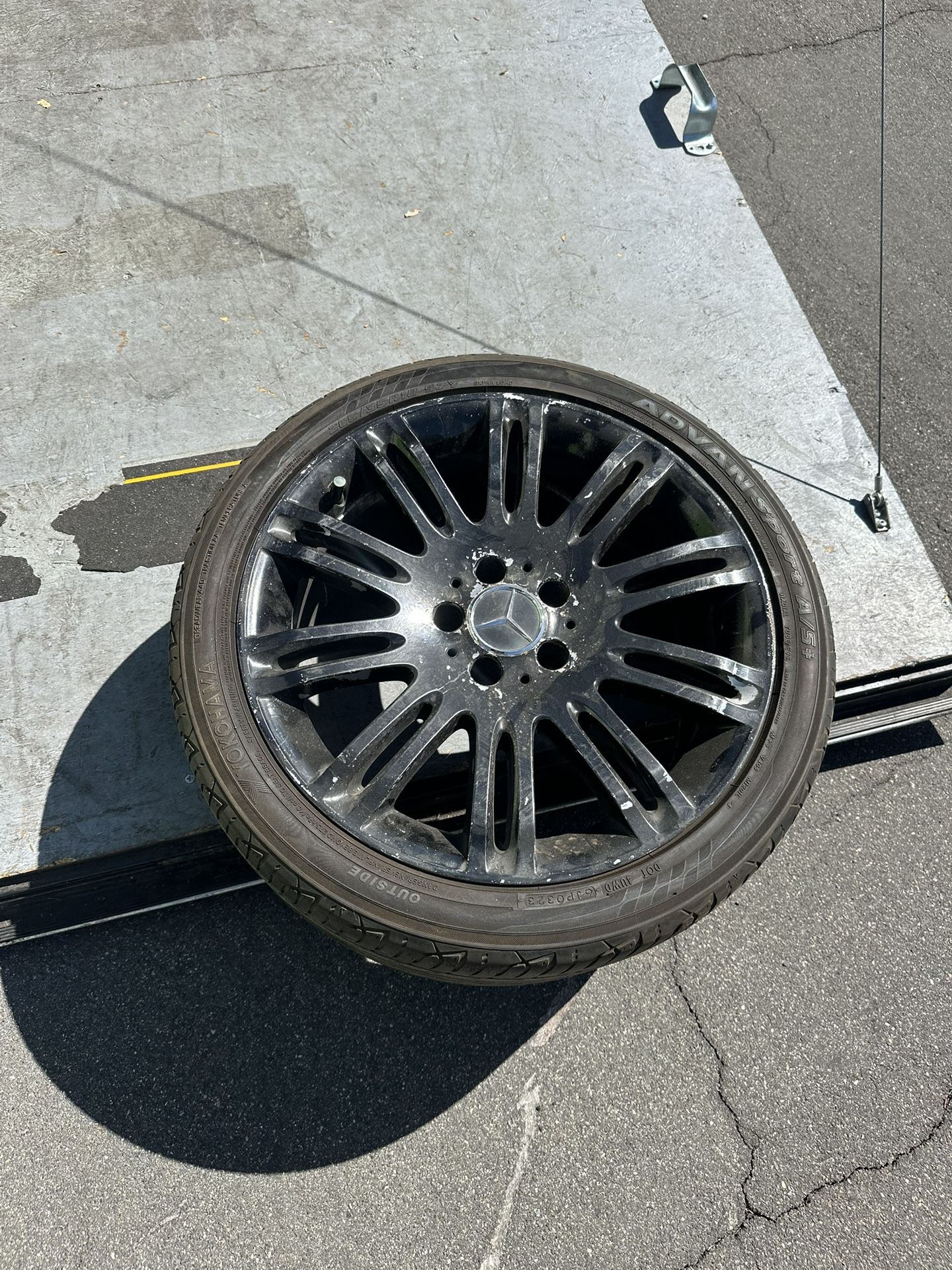 Mercedes-Benz E-Class (W211) 18-inch alloy wheel