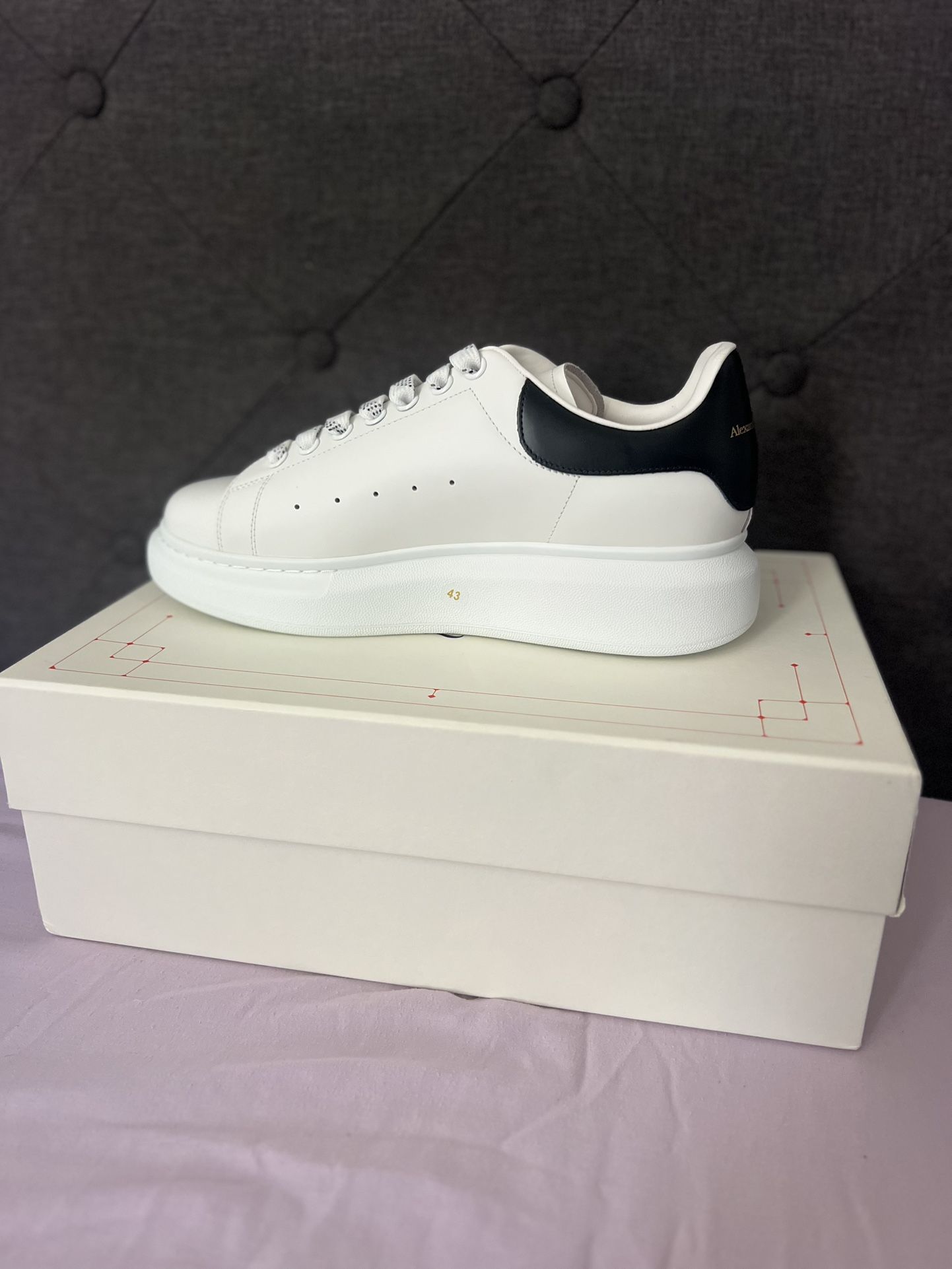 Brand New Alexander McQueen