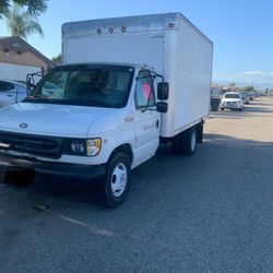 Ford 350 Heavy Duty Box Truck