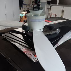 Ceiling fan, 3 blades with LED lamp and remote