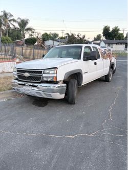 2006 Chevy 2500 HD