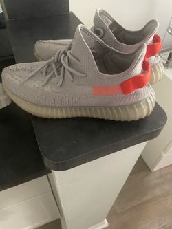 Yeezy Sneakers