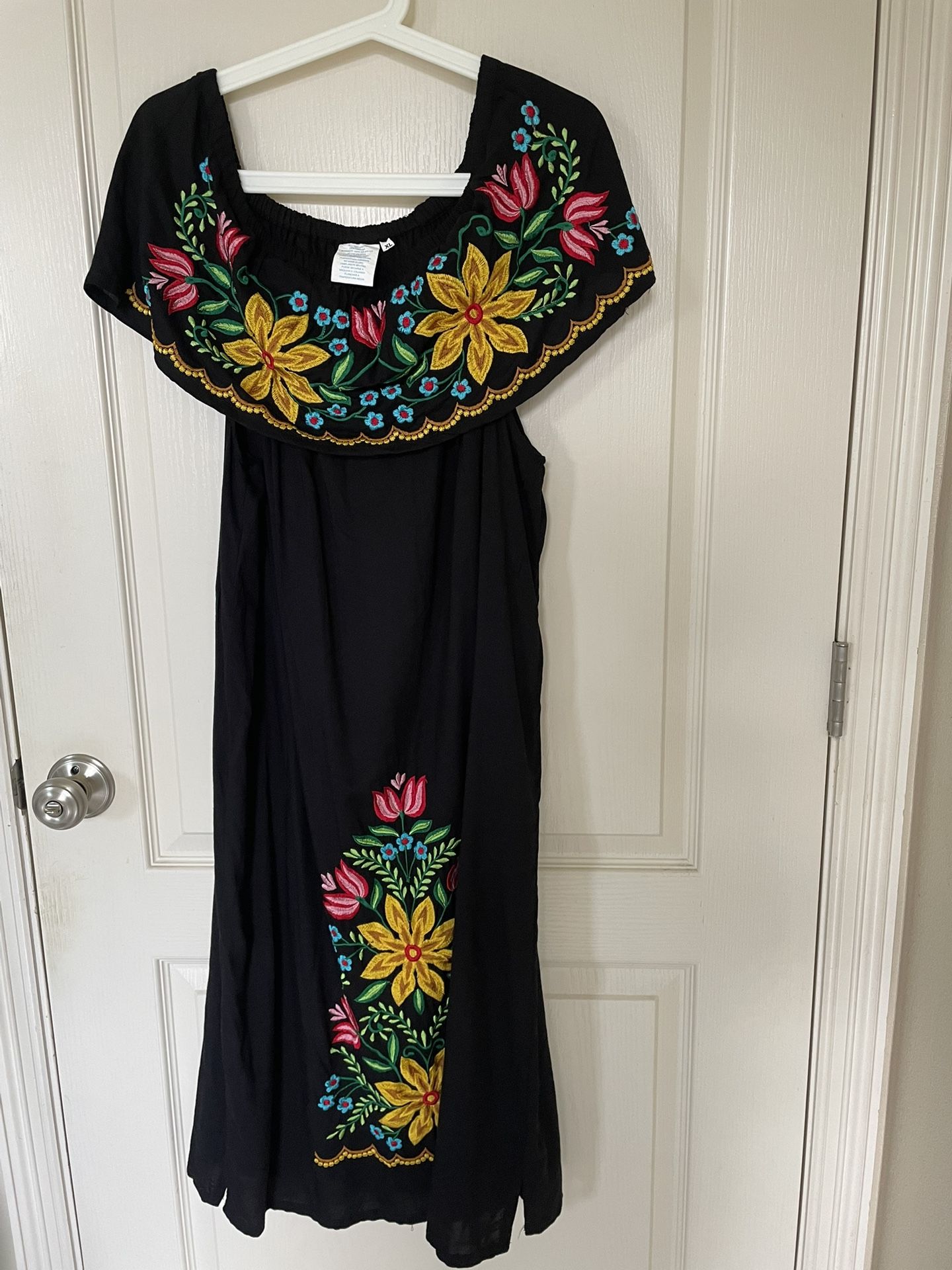 XL Women’s Mexican Dress