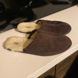 Men Uggs Size 11
