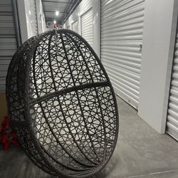 Hanging Chair With Stand 