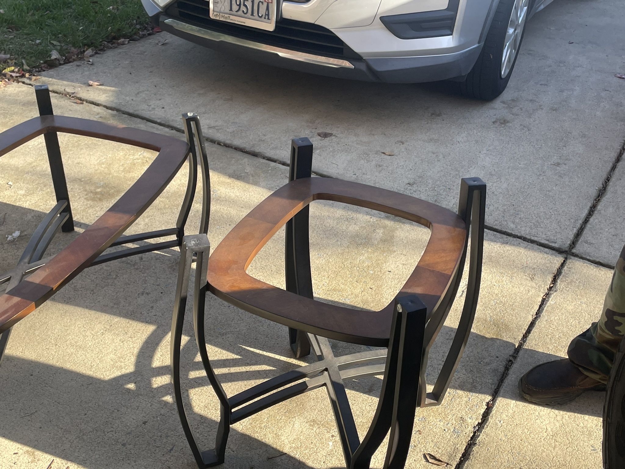 2 Living Room/Great Room Tables