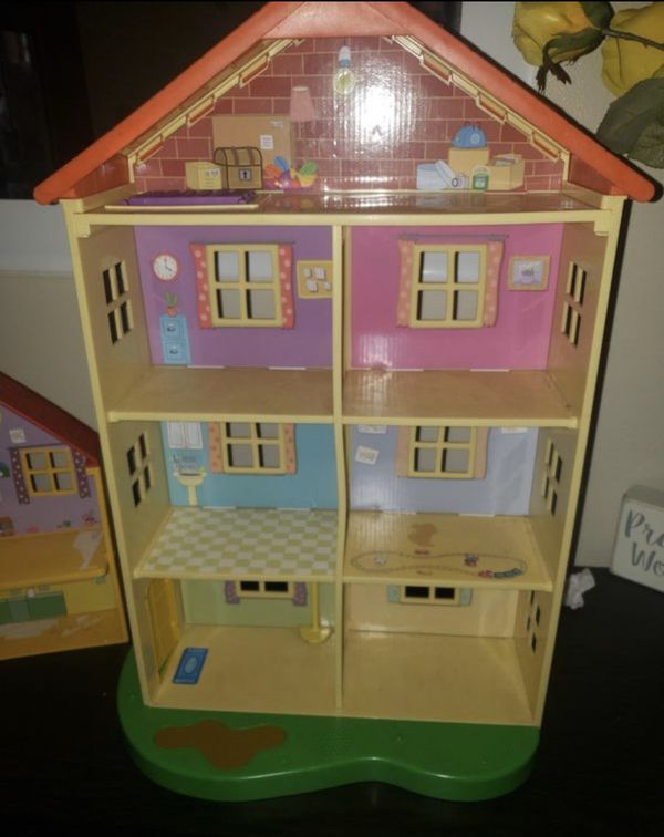 Peppa pig house for Sale in Industry, CA - OfferUp
