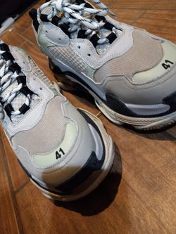 Balenciaga Triple S 41 for Sale in West Hempstead, NY - OfferUp