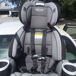Car Seat Very Nice Bargain Price 