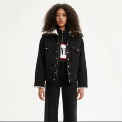 Levi's Dad Sherpa Parka Women's Size Small