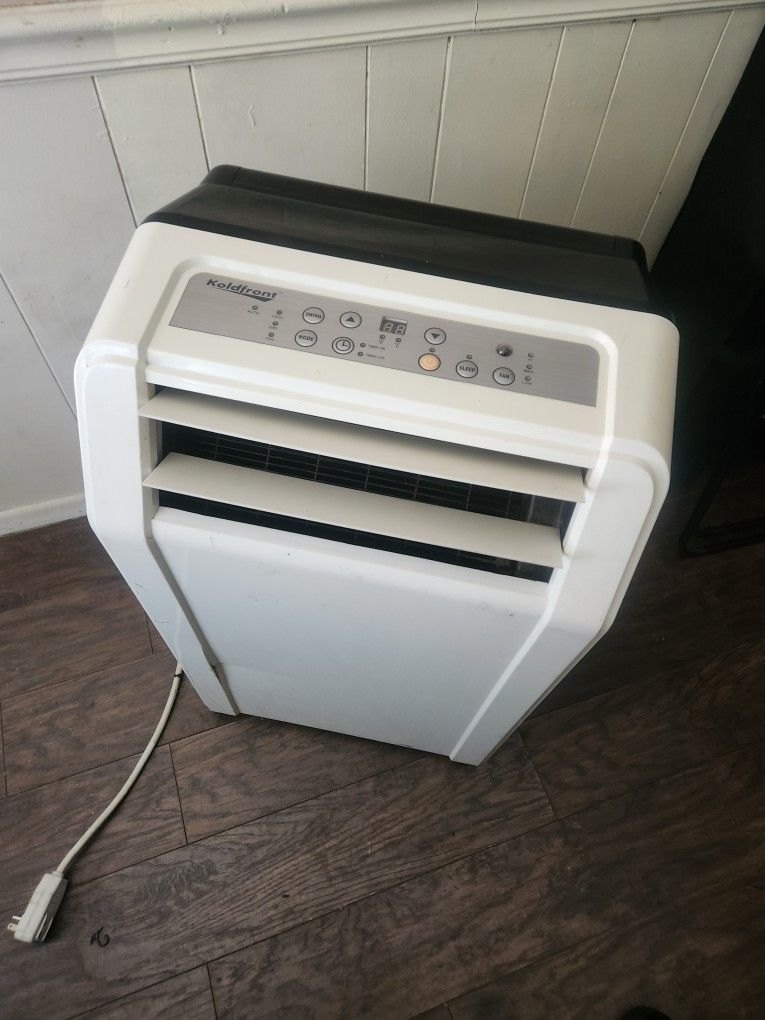 Portable AC Unit With Window Attachments Et 