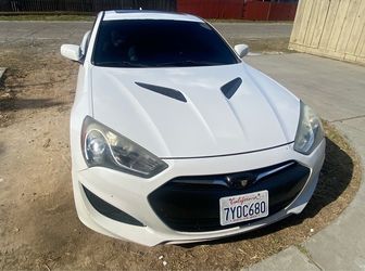 2013 Hyundai Genesis 2.0T
