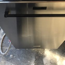 Kitchen Aide Dishwasher 