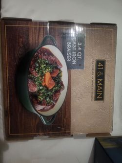 41 & Main 3.4 Qt. Cast Iron Braiser