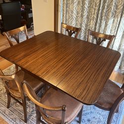 Vintage Wood Dining Table With 6 Chairs