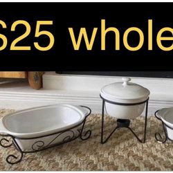 Elegant Bakeware Casserole Set with Metal Rack $25 For All in great condition Perfect for a Party