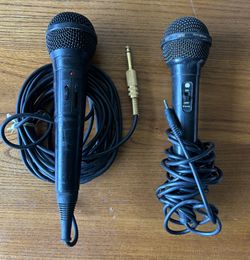 Microphones and Stand 