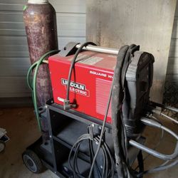Lincoln Electric Tig 200 welder 