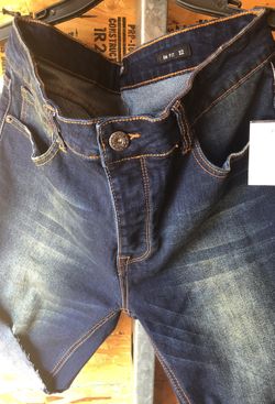 Mans shorts 32