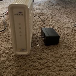 Arris Surfboard SB8200