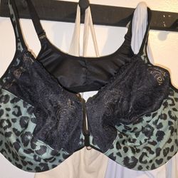 Plus Size Front Close Bra