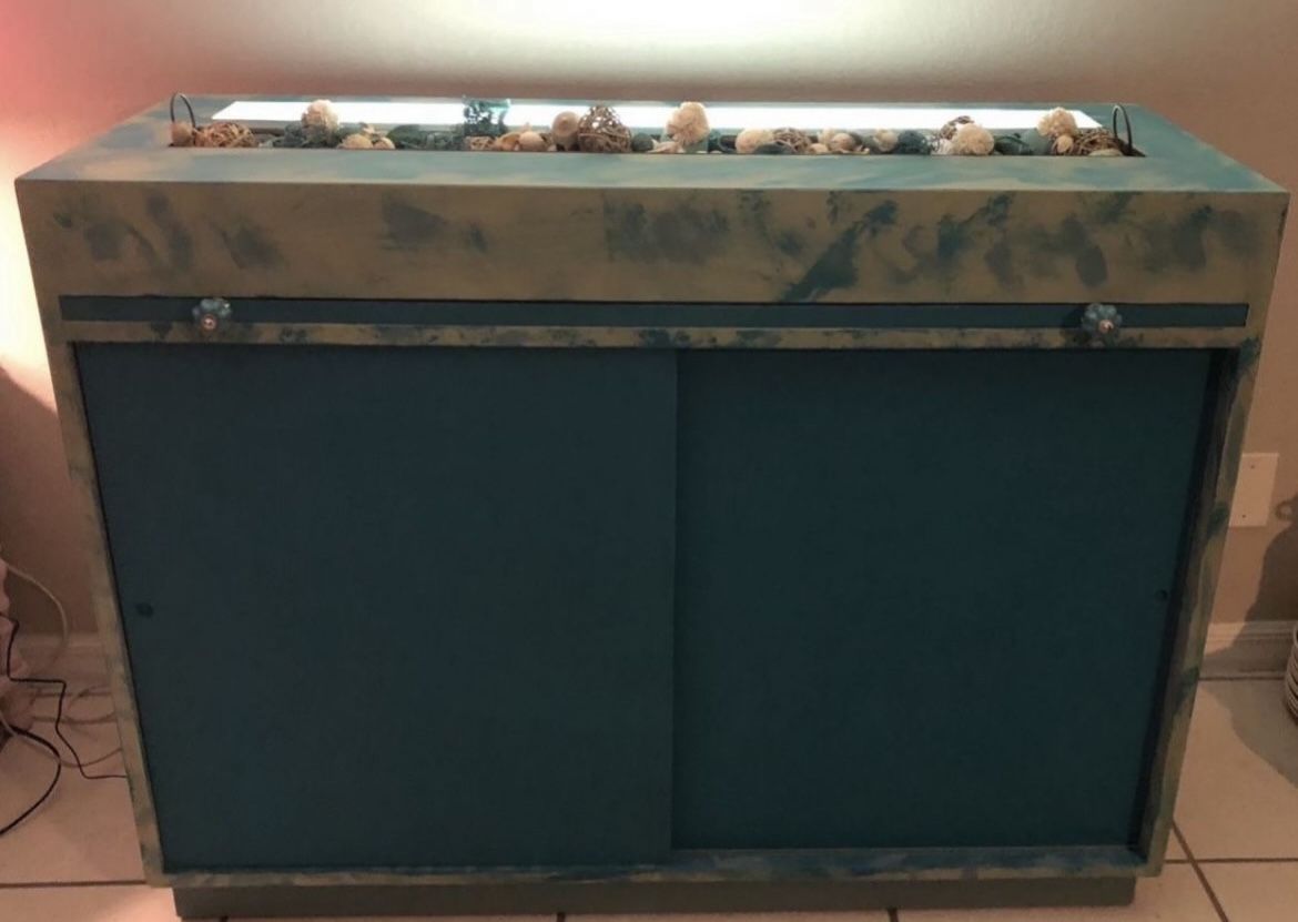 Vintage Refurbished Mid Century Bar 