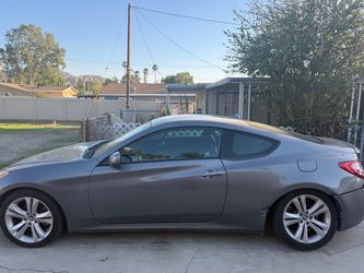 2011 Hyundai Genesis Coupe