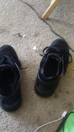 Size 7.5 Nike