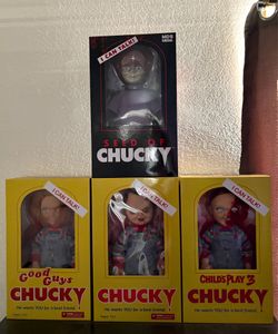 Chucky 15” Mezco Toyz talking dolls