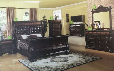Queen Bedroom Set