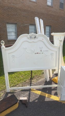 Full size bed frame