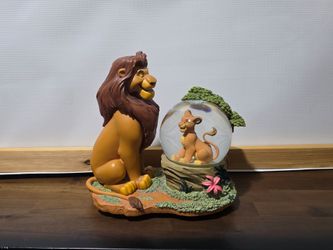 vintage Disney "The Lion King" Snow Globe