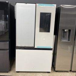 Beautiful Samsung Bespoke With Family Hub Refrigerator