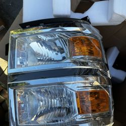 Chevy Silverado Headlight 2014-2015