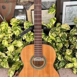 Yamaha No. 60 Nippon Gakki Classical Guitar   