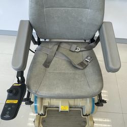 Electric Mobility Power Wheelchair Hoveround MPV5 Power Chair