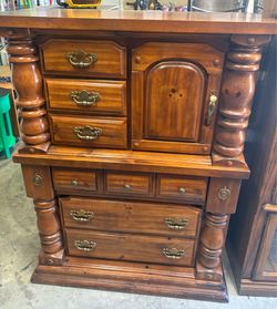 Wooden dresser