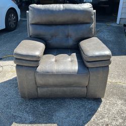 Genuine Leather Recliner 