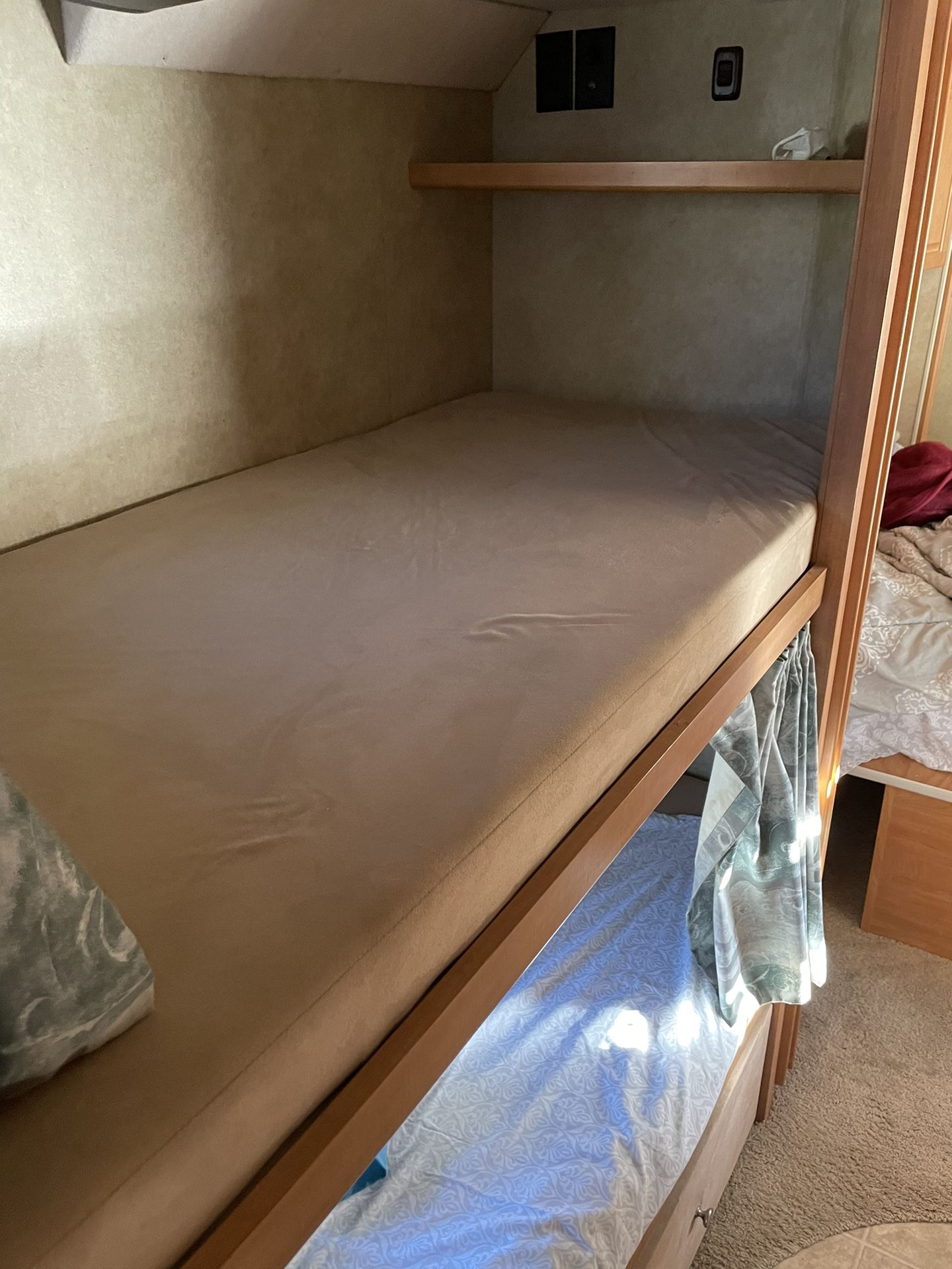 2008 Itasca Sunstar Bunkhouse RV for Sale in Victorville, CA OfferUp