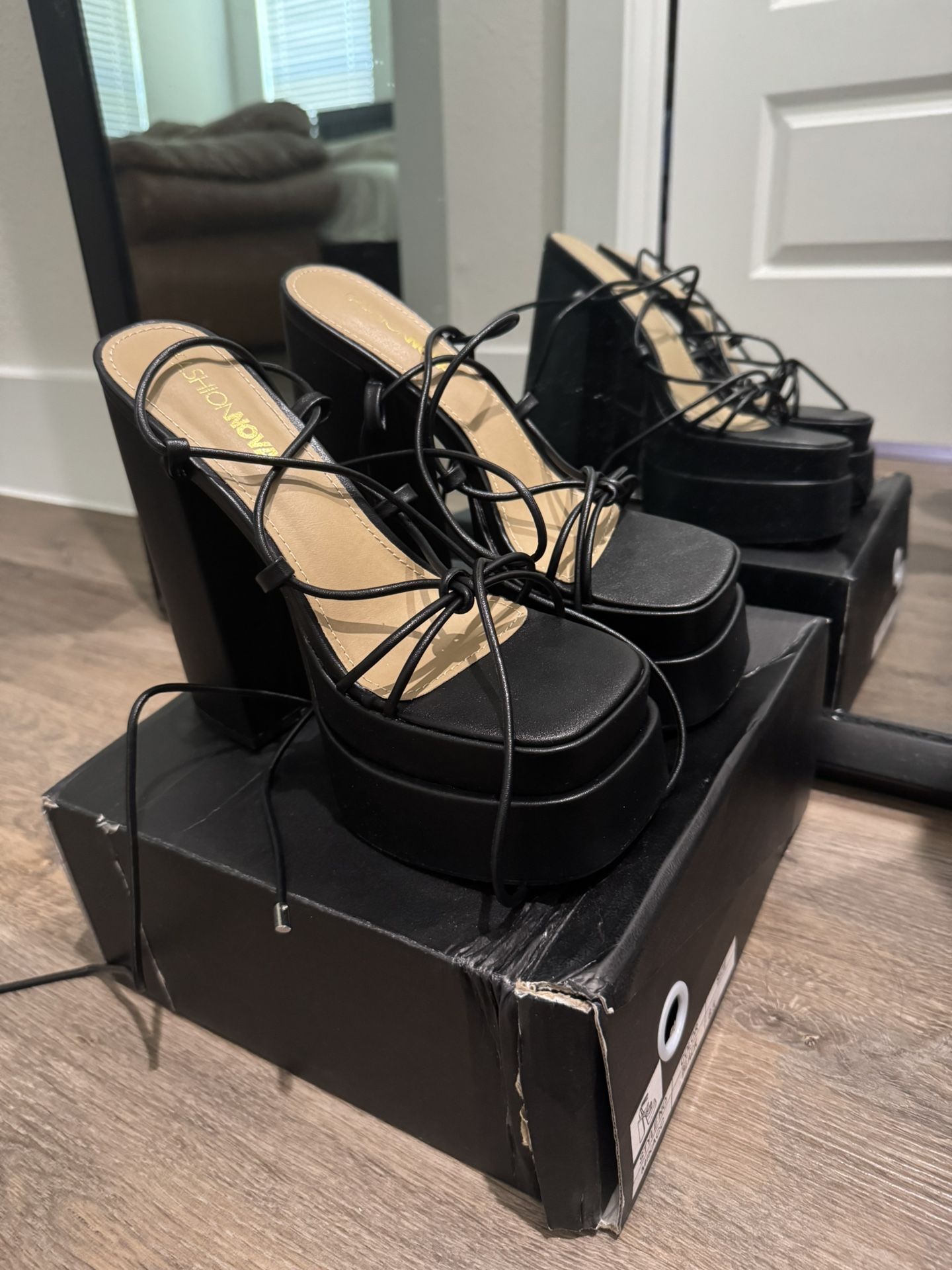 Platform Heels From Fashion Nova 6.5